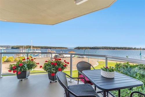 207-150 Promenade Dr, Nanaimo, BC, V9R6M6 | Card Image