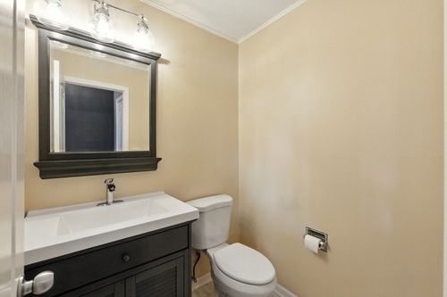 1400 Club Dr, Glendale Heights, IL, 60139-3658 | Card Image