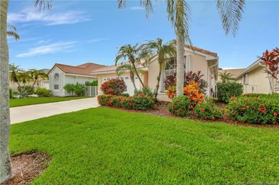 2300 Sw Shoal Creek Trace, House other with 2 bedrooms, 2 bathrooms and 2 parking in Palm City FL | Image 2