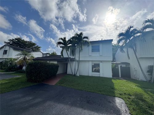 0-15054 Sw 127th Pl, Miami, FL, 33186-6332 | Card Image