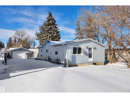 4712 49 Ave, Calmar, AB, T0C0V0 | Card Image