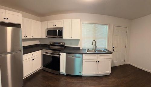 4-1610 Line Circle, Decatur, GA, 30032 | Card Image