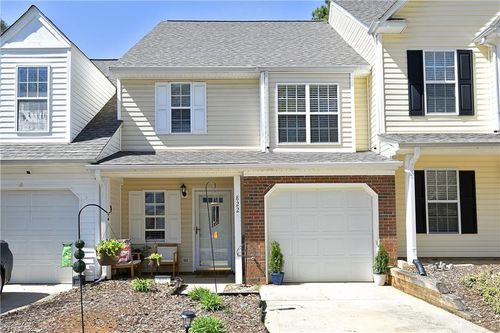 822 Creek Crossing Trl, Whitsett, NC, 27377-9252 | Card Image