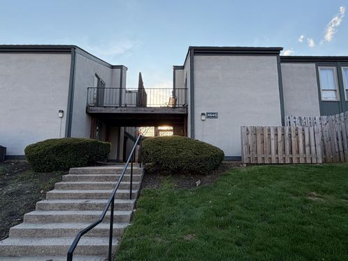 f-4645 Merrimar Cir E, Columbus, OH, 43220-3567 | Card Image