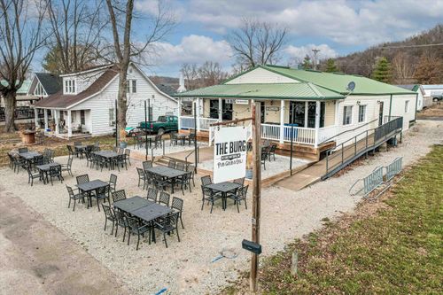 35 E Main St, Hartsburg, MO, 65039-9164 | Card Image