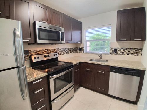 309-9460 Sunrise Lakes Blvd, Sunrise, FL, 33322-1280 | Card Image