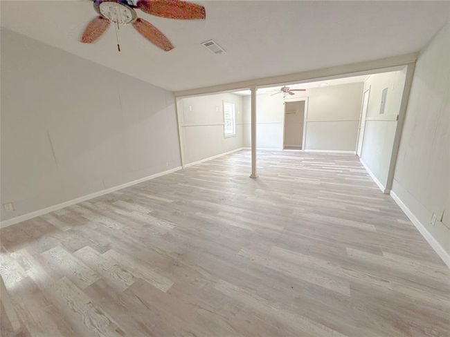 403 Fern Ln, House other with 5 bedrooms, 2 bathrooms and 1 parking in Wharton TX | Image 12