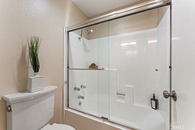 77 Fallingstar, Condo with 2 bedrooms, 3 bathrooms and 1 parking in Irvine CA | Image 24