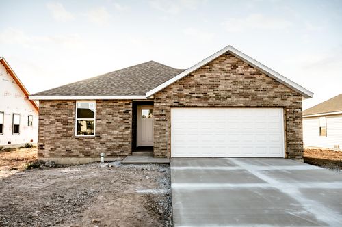 1002 Fenli Avenue, Monett, MO, 65708 | Card Image