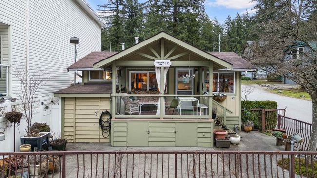 255 First Avenue, House other with 2 bedrooms, 1 bathrooms and 2 parking in Cultus Lake BC | Image 3