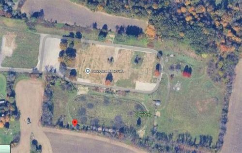 256 Elmwood Blvd, Darlington, PA, 16115-1910 | Card Image