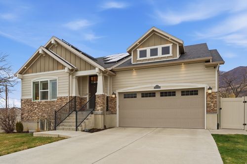 2340 N 650 W, Centerville, UT, 84014-2031 | Card Image