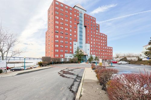 unit-214-750 Davol St, Fall River, MA, 02720-1015 | Card Image