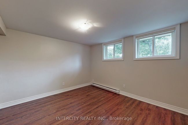 122 Rutherford Rd N, House other with 5 bedrooms, 2 bathrooms and 6 parking in Brampton ON | Image 25