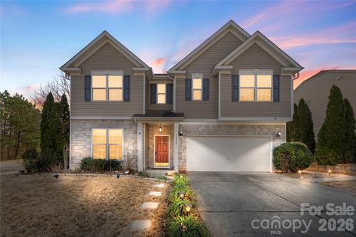 16232 Long Talon Way, Charlotte, NC, 28278-8703 | Card Image