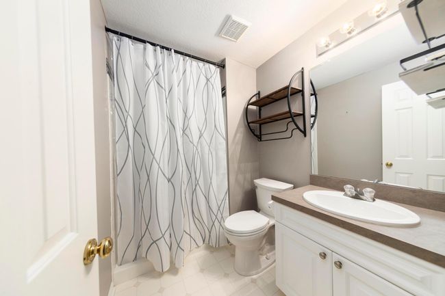 1448 Sedgefield Dr, Condo with 2 bedrooms, 3 bathrooms and null parking in New Albany OH | Image 31
