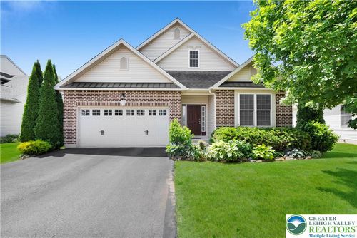 4465 Whitetail Dr, Nazareth, PA, 18064-8685 | Card Image