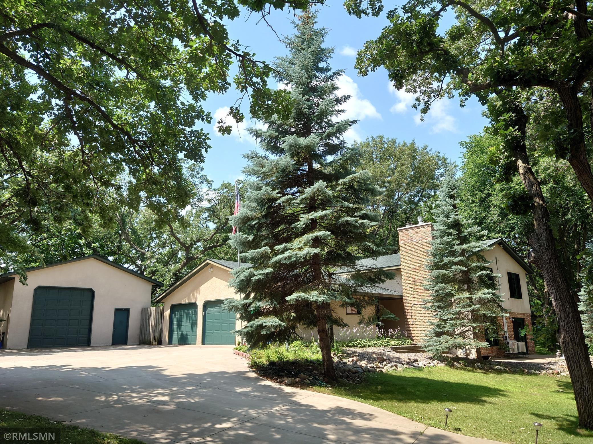 Craig Ln, Monticello, MN 55362