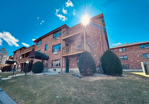 7-14B Mayberry Dr, Westborough, MA, 01581-1340 | Card Image