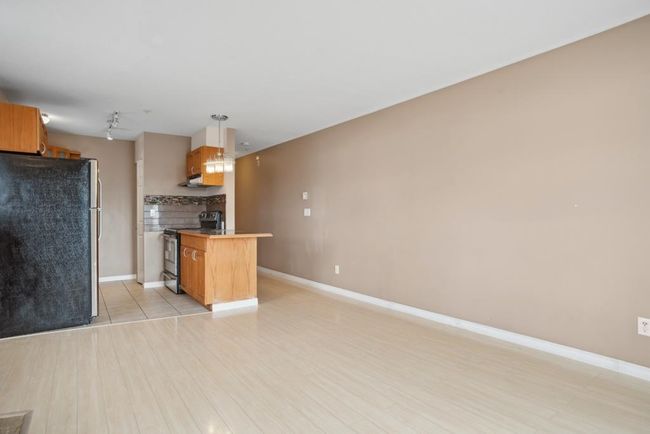 310 - 1988 E 49 Th Avenue, Condo with 0 bedrooms, 0 bathrooms and 1 parking in Vancouver BC | Image 11