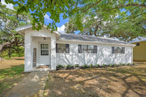 210 N Brazos St, Burton, TX, 77835-6113 | Card Image