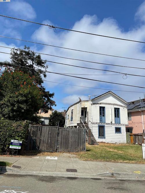 1711 Arbor St, Alameda, CA, 94501-1216 | Card Image