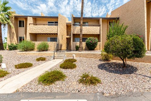 c211-8055 E Thomas Rd, Scottsdale, AZ, 85251-6633 | Card Image