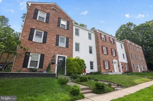 2925 Wythe Ct, WOODBRIDGE, VA, 22191-4637 | Card Image