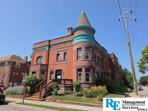 1102 S 30th Ave, Omaha, NE, 68105-2118 | Card Image