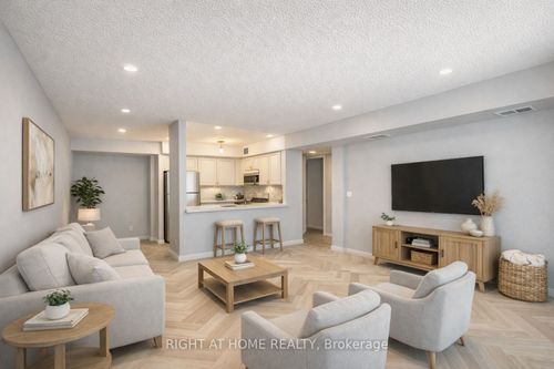 507-75 Weldrick Rd E, Richmond Hill, ON, L4C0H9 | Card Image