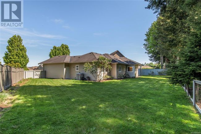 2996 Thurston Pl, House other with 3 bedrooms, 2 bathrooms and 4 parking in Campbell River BC | Image 31