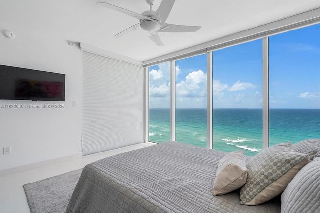 APT-1101 - 1830 S Ocean Dr, Condo with 3 bedrooms, 3 bathrooms and null parking in Hallandale Beach FL | Image 48