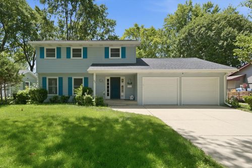 1520 Crestwood Ct, Aurora, IL, 60506-1904 | Card Image