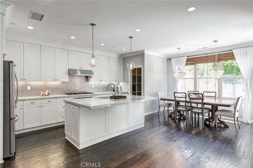 72 Cherry Tree, Irvine, CA, 92620 | Card Image