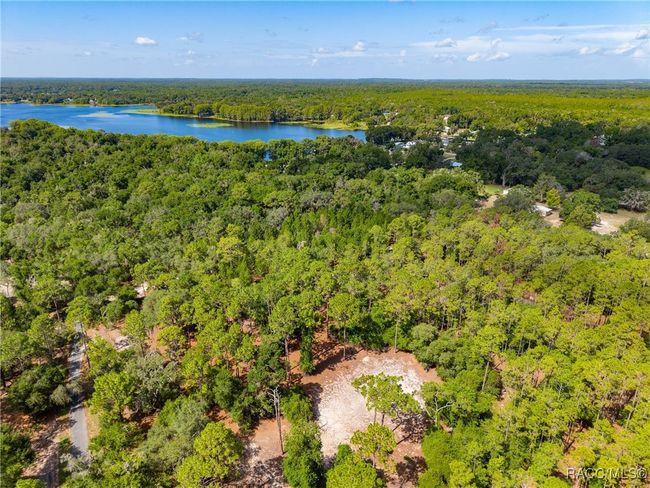 5870 N Briarcliff Ter, House other with 3 bedrooms, 3 bathrooms and 2 parking in Hernando FL | Image 51