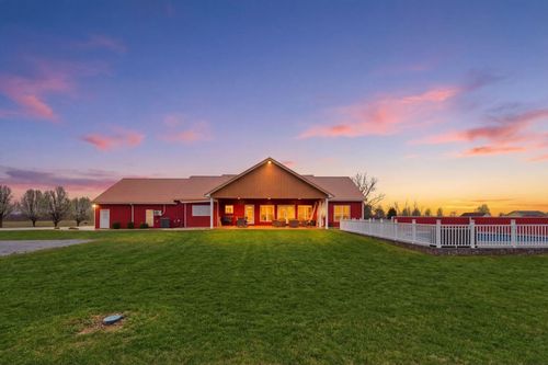 56 Ridgefield Dr, Liberty, KY, 42539-6585 | Card Image