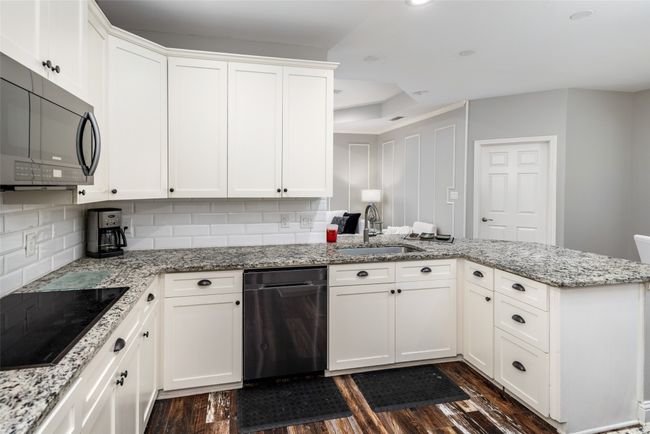 4315 Creekmeadow Dr, House other with 4 bedrooms, 3 bathrooms and null parking in Dallas TX | Image 14