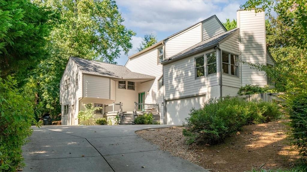 Edinburgh Trl, Roswell, GA 30075