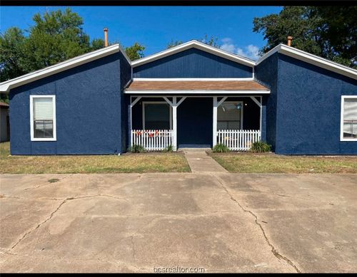 apt-a-1527 Pine Ridge Dr, College Station, TX, 77840-4587 | Card Image