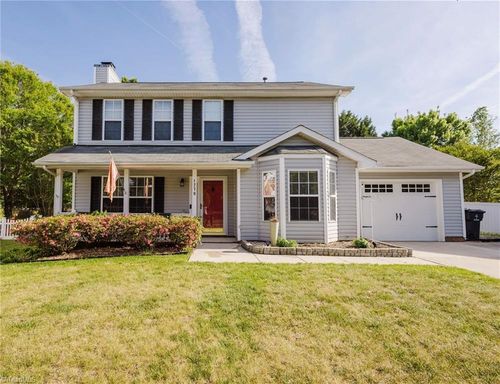 1270 Birch Hill Dr, Kernersville, NC, 27284-7988 | Card Image