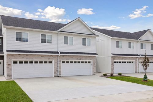 640 Franklin St, ROBERTS, WI, 54023-4300 | Card Image