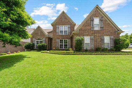 3315 Richland Valley Dr, Bartlett, TN, 38133-1800 | Card Image