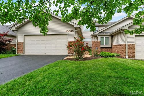 10863 Picadily Square Dr, Saint Louis, MO, 63146-5581 | Card Image