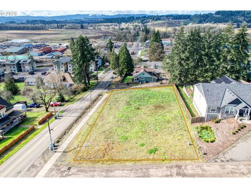 42211 Nw Banks Rd, Banks, OR, 97106-8518 | Card Image