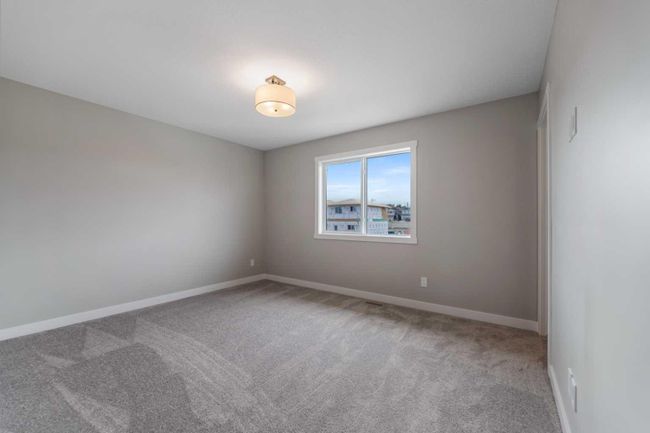 743 Bayview Hill Sw, Home with 3 bedrooms, 2 bathrooms and 2 parking in Airdrie AB | Image 27