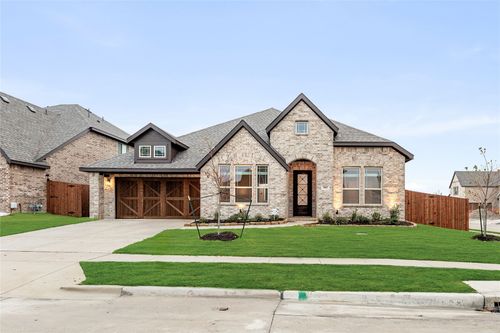 905 Denham Dr, Red Oak, TX, 75154-1683 | Card Image