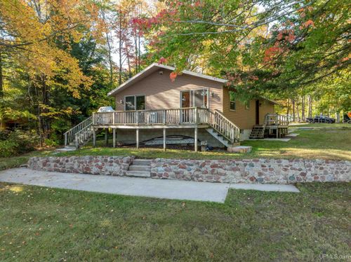 3954 Hayward Road, Munising, MI, 49862 | Card Image