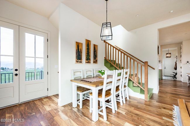 4611 S Cove Ln, Home with 3 bedrooms, 3 bathrooms and null parking in Daniel UT | Image 32