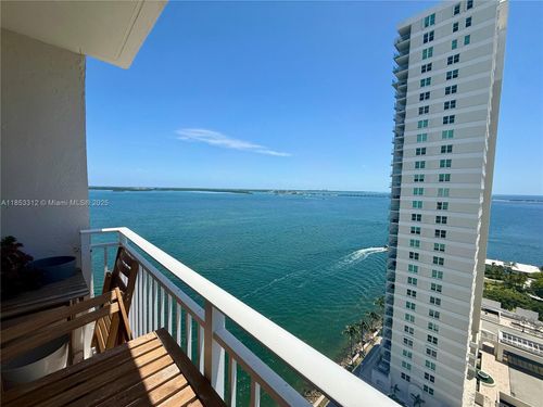 apt-2114-770 Claughton Island Dr, Miami, FL, 33131-2633 | Card Image
