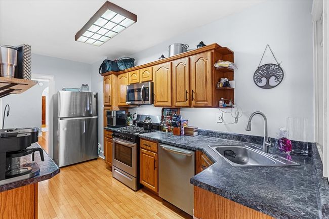 APT-2N - 126 Austin Blvd, Condo with 3 bedrooms, 2 bathrooms and 1 parking in Oak Park IL | Image 8
